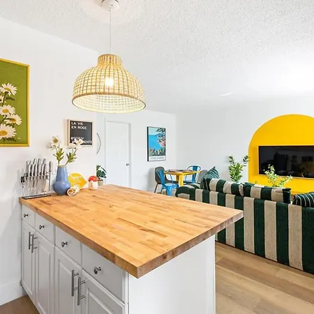 Lovely 2 Bedroom Condo In Sailboat Bend Fort Lauderdale Exterior photo